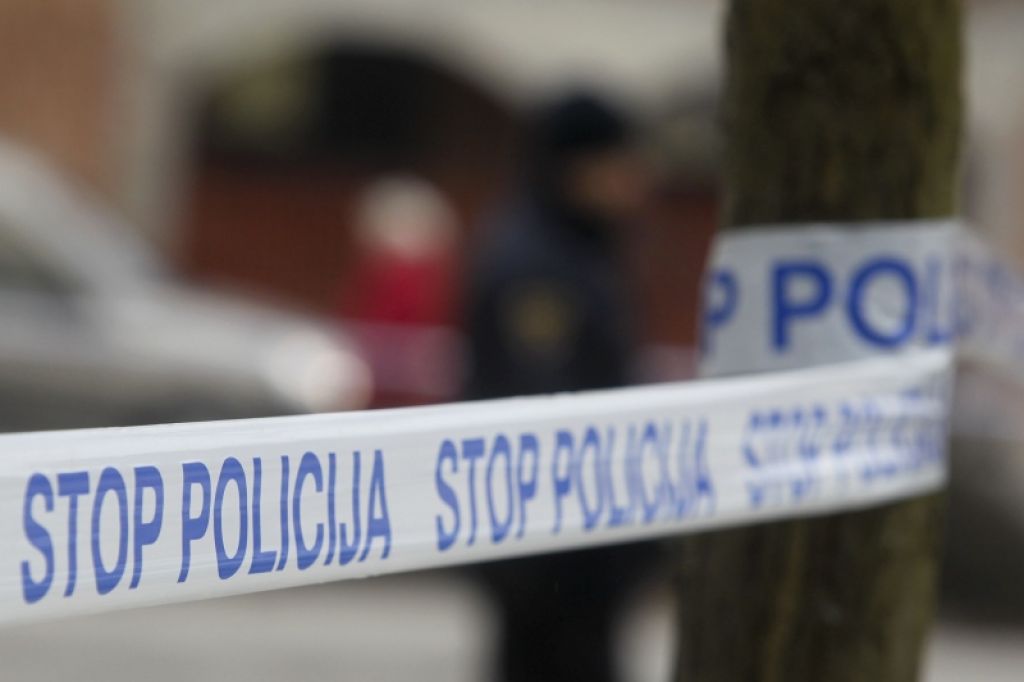Akcija v Mariboru, policija blokirala Ljubljansko ulico